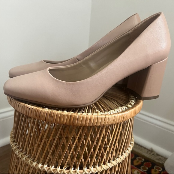 Women's Naturalizer Block Heel Pumps - Tan - Picture 1 of 8